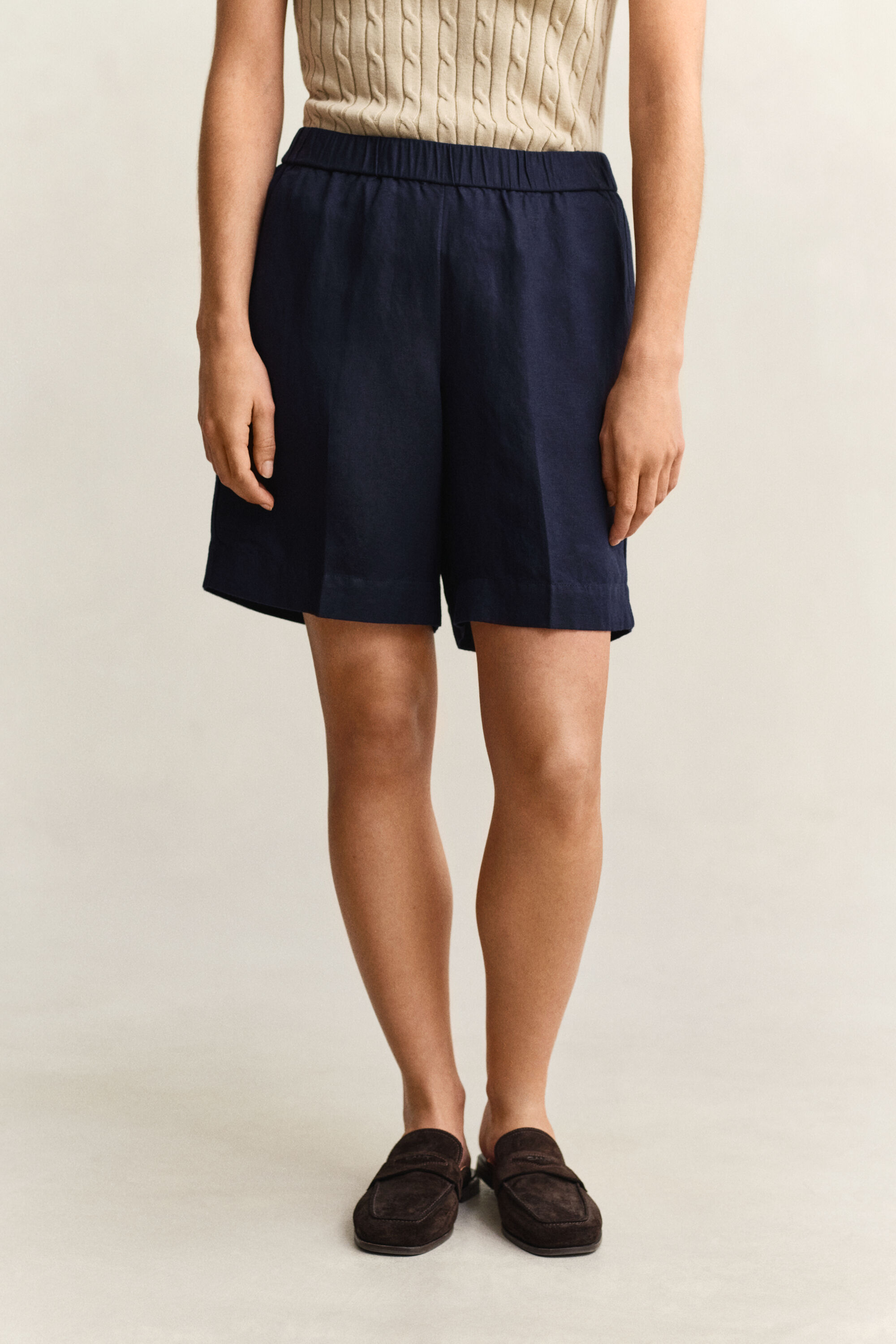 Pellavasekoiteshortsit