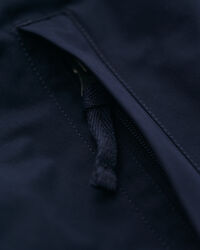 Kevyt Hampshire-takki