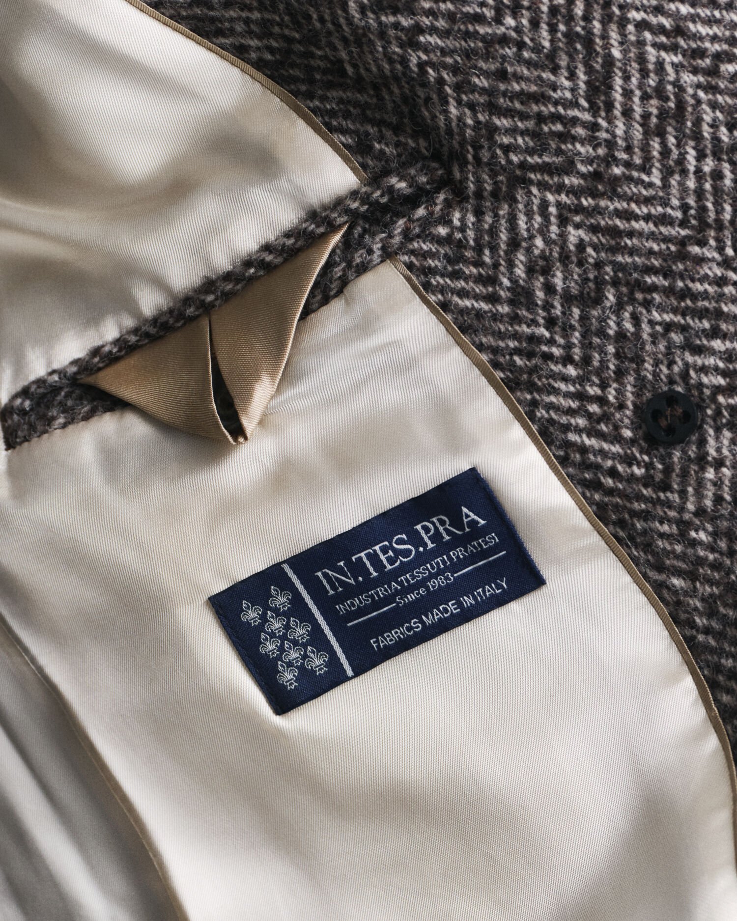 Kalanruotokuvioinen villasekoitteinen päällystakki