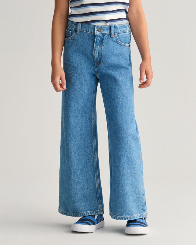 Girls‑malliston leve&auml;lahkeiset farkut