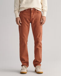 V&auml;rilliset regular fit ‑mitoitetut Arley-farkut