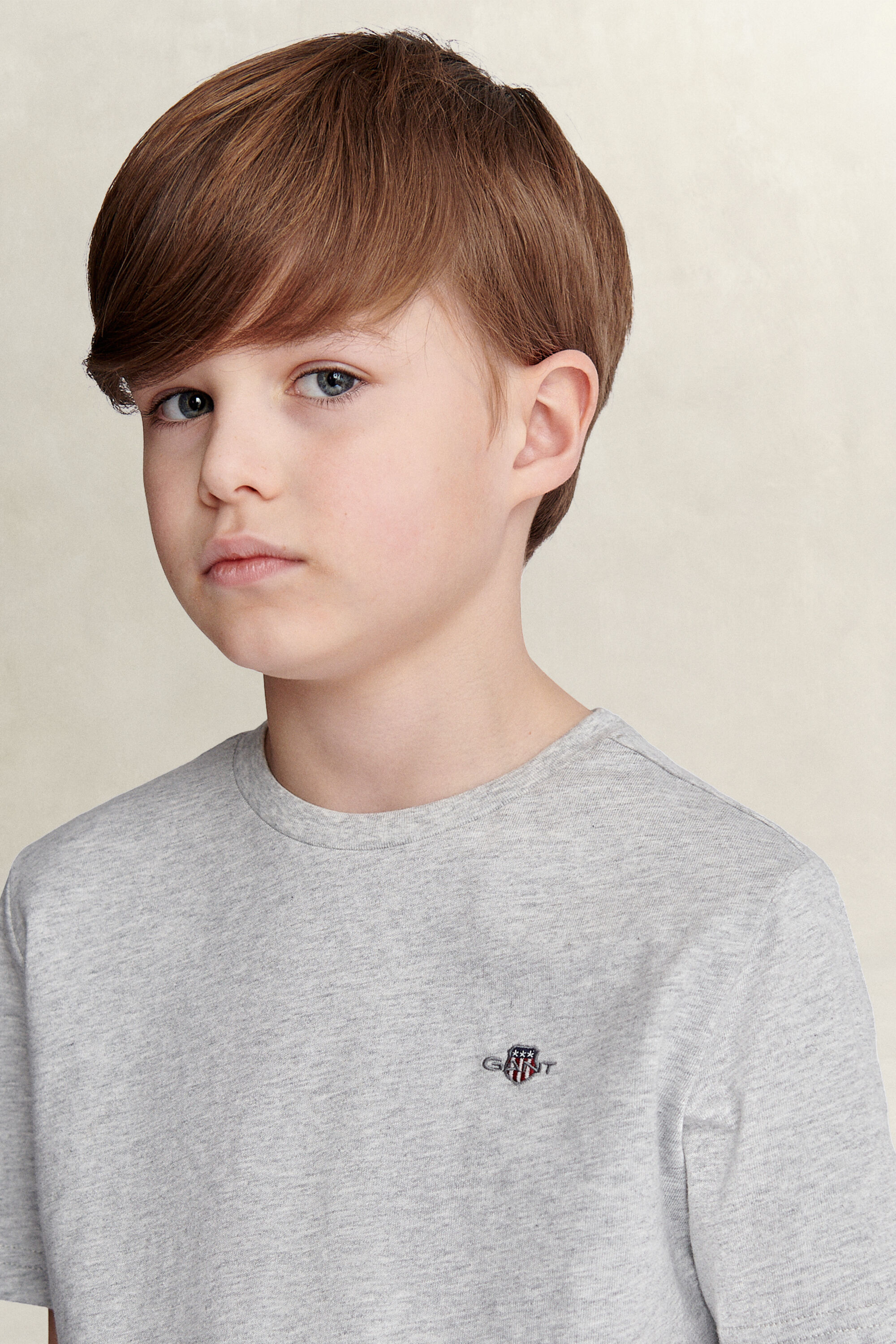 Teens-malliston Shield-t‑paita