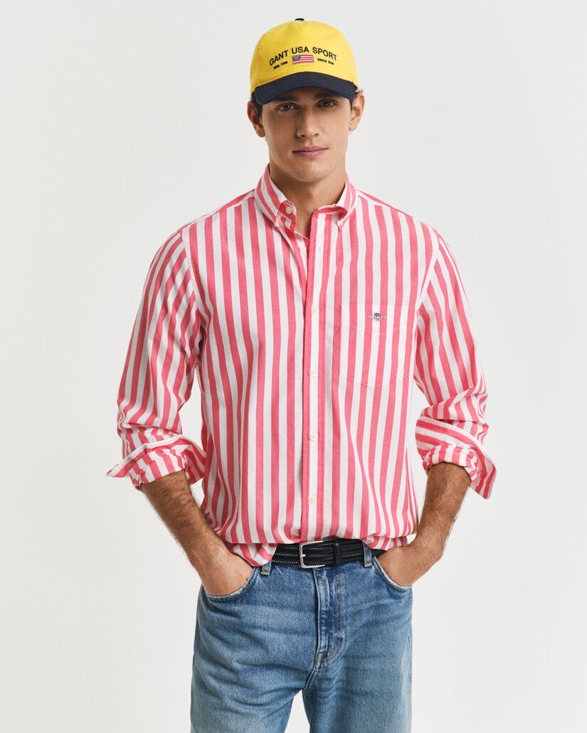 Regular&nbsp;fit ‑mitoitettu klassinen popliiniraitapaita