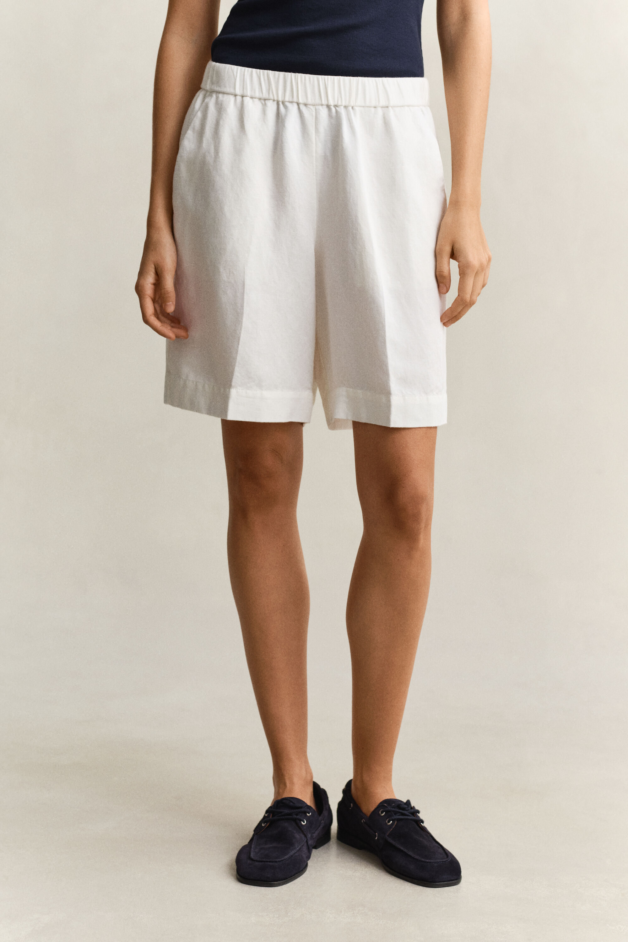 Pellavasekoiteshortsit