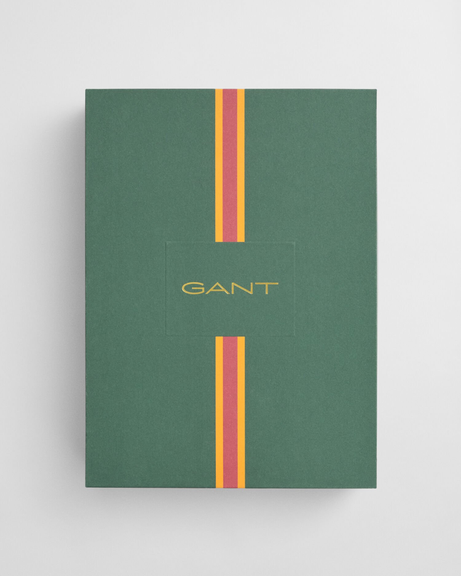 Paisley-pyjama lahjapakkauksessa