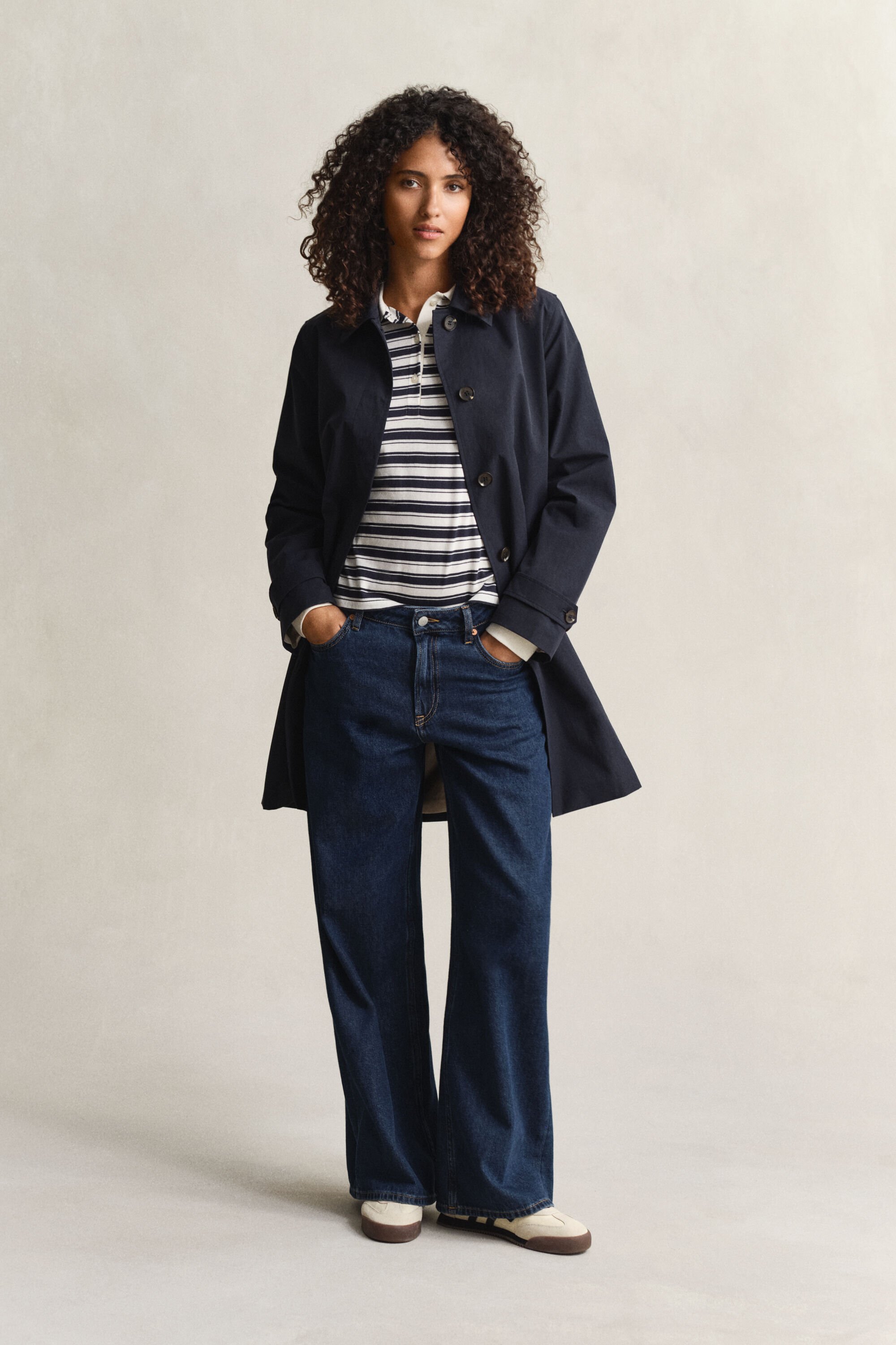 Pitkähihainen raidallinen pikeepaita