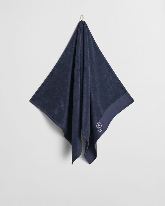 Kirjailtu pyyhe (70 cm x 140 cm)