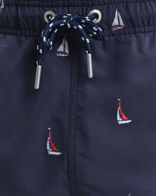 Boat Embroidered ‑uimashortsit