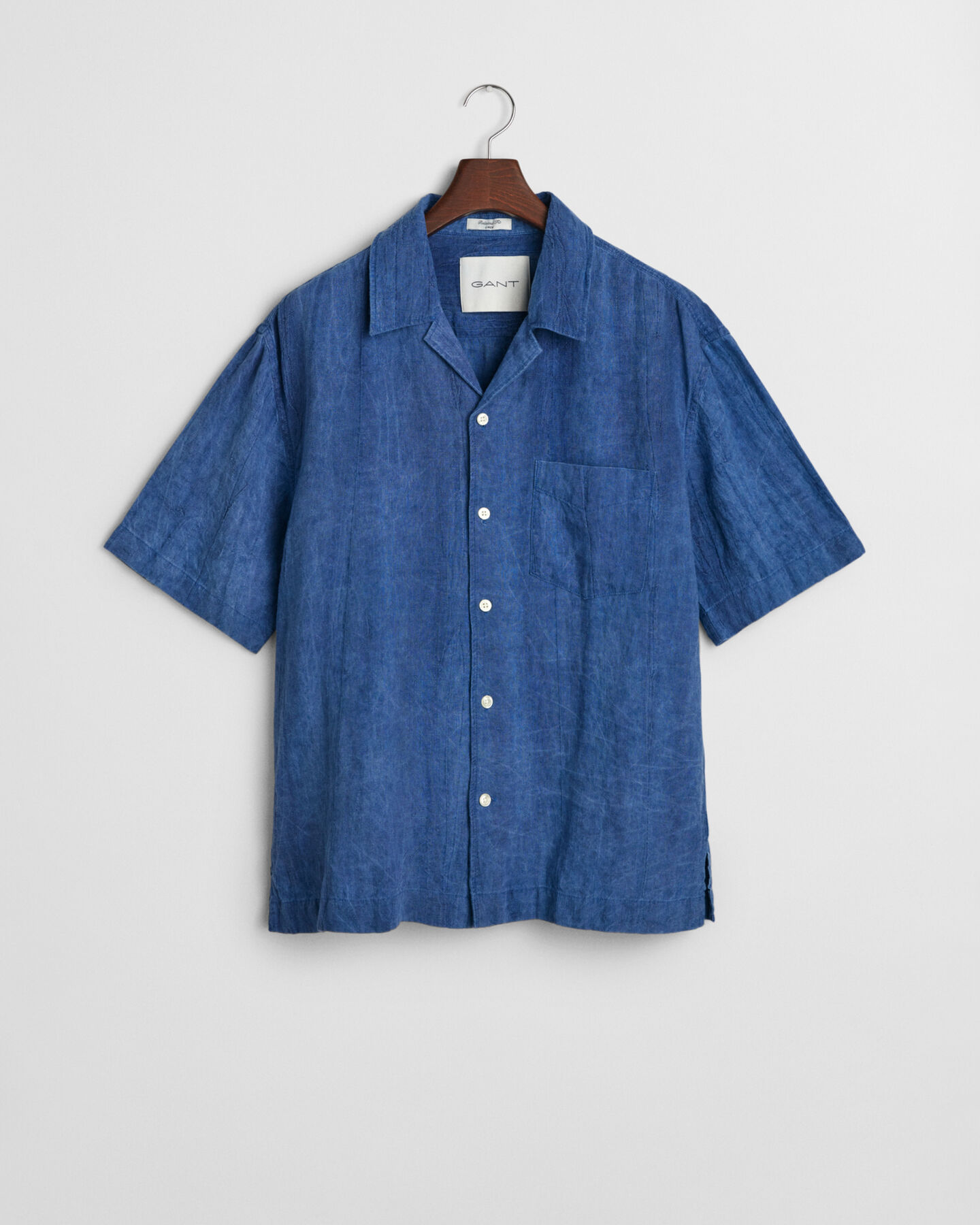 Relaxed fit ‑mitoitettu lyhythihainen pellavapaita