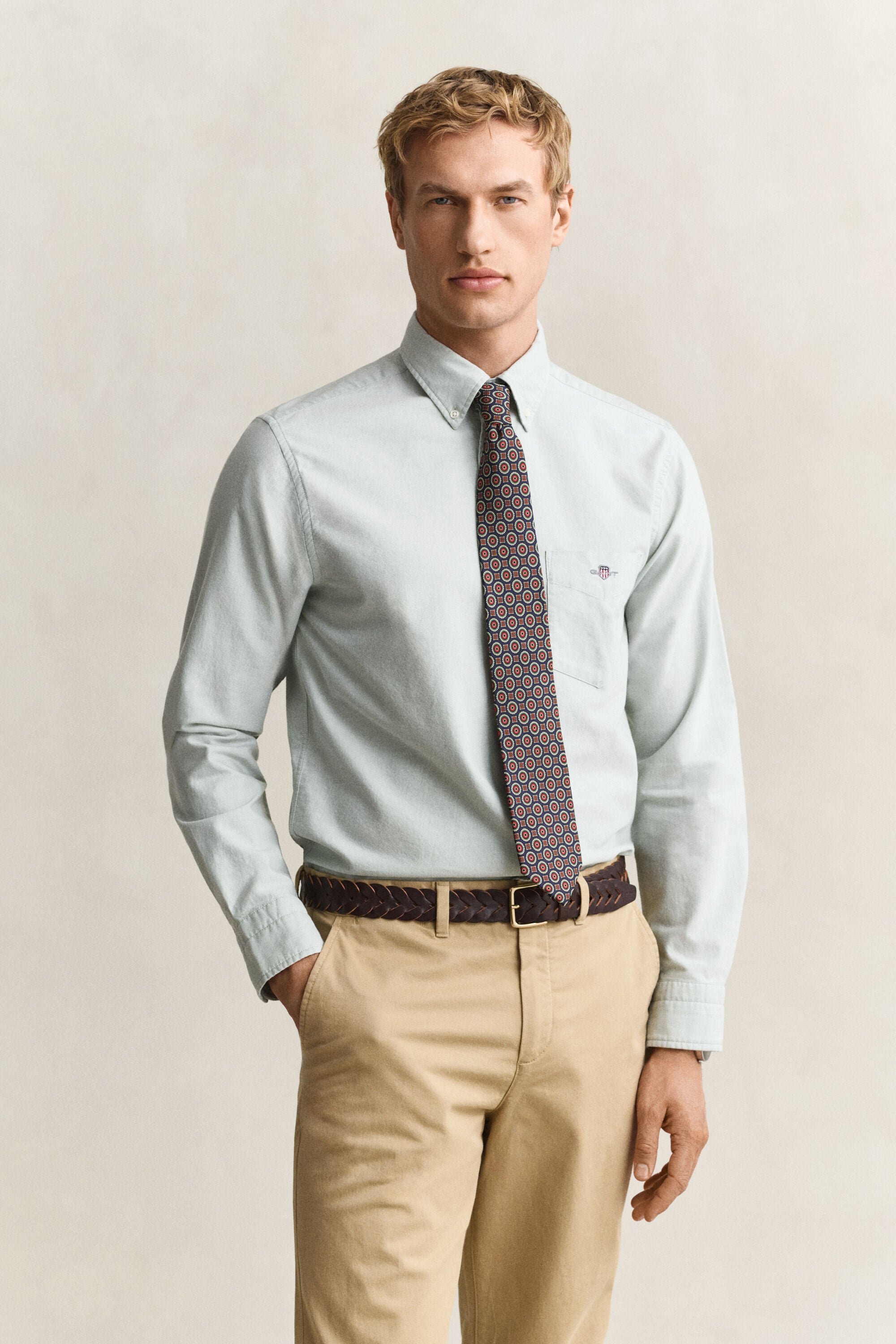 Regular fit ‑mitoitettu klassinen oxford-paita