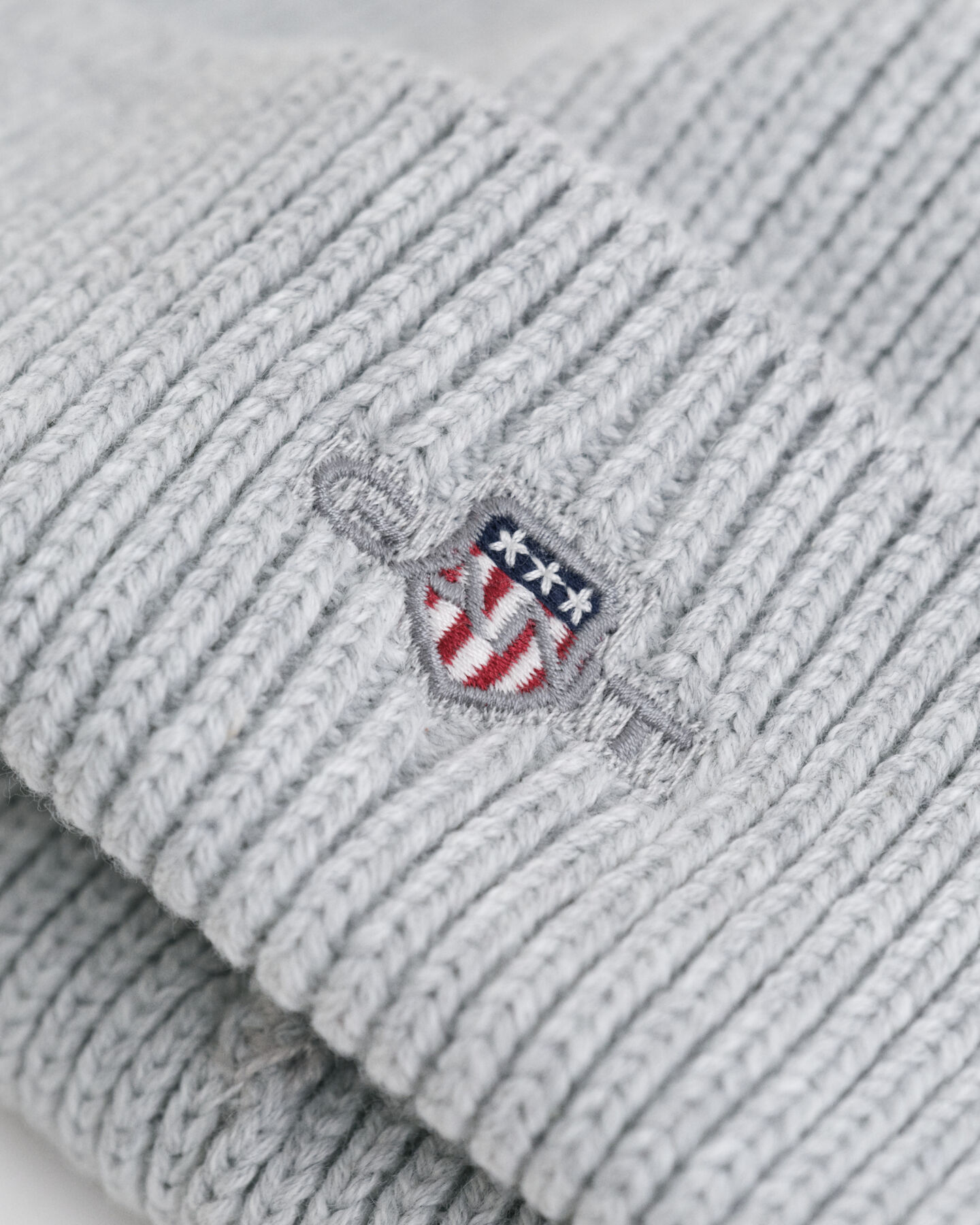 Teens-malliston puuvillainen Shield-pipo