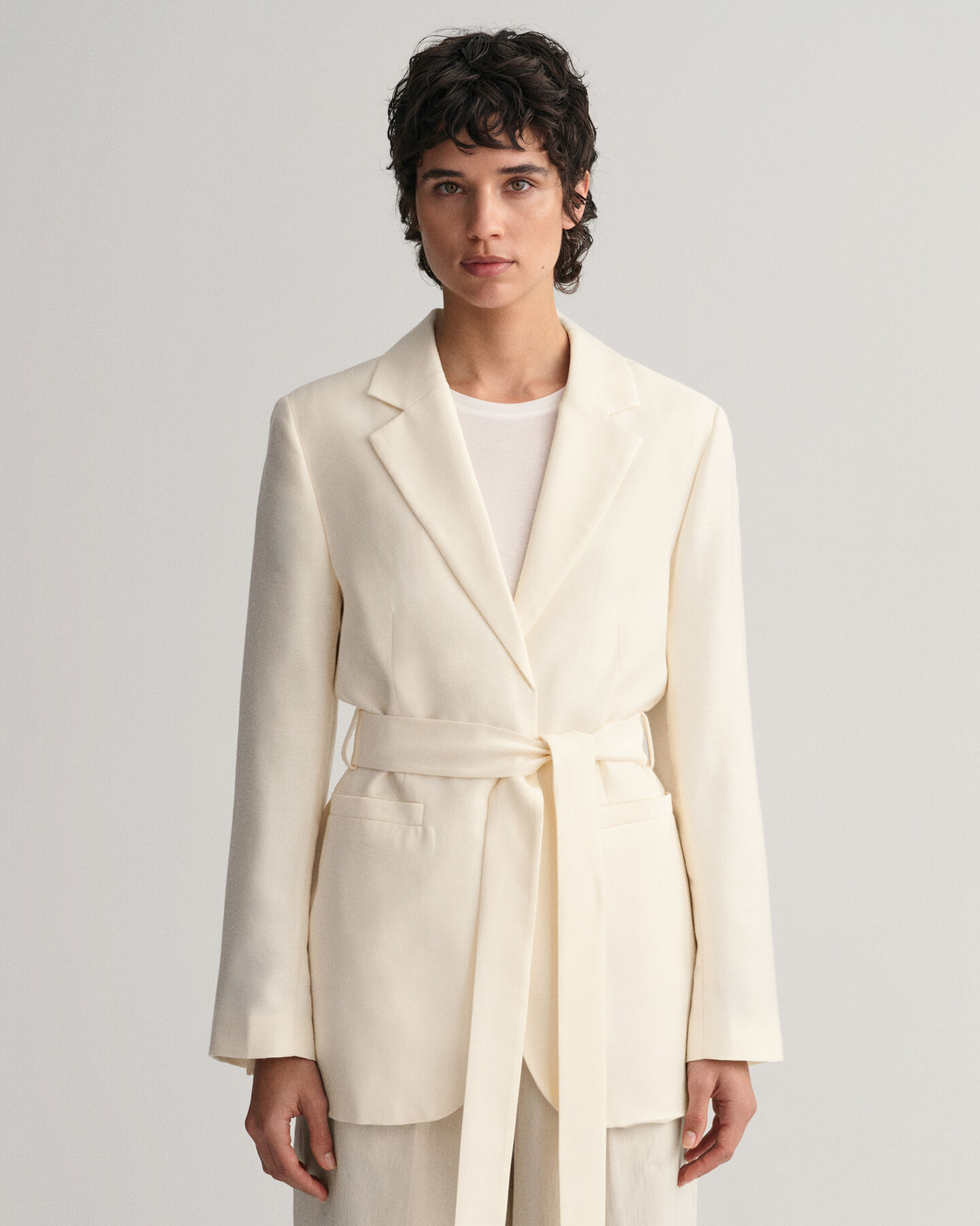 Regular fit -mitoitettu vy&ouml;llinen bleiseri