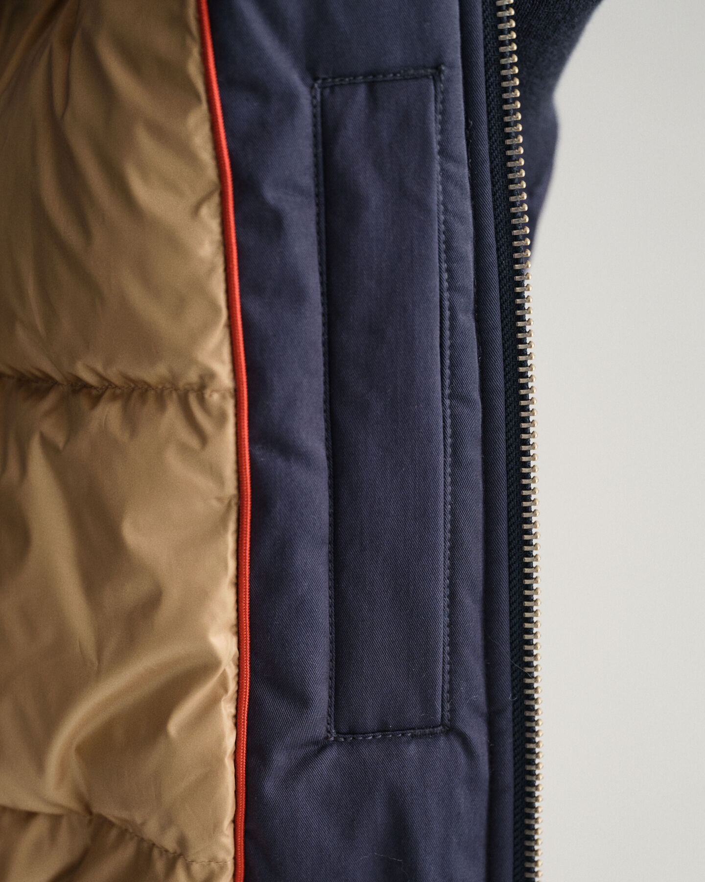 Lyhyt talviparkatakki