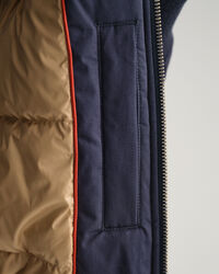 Lyhyt talviparkatakki