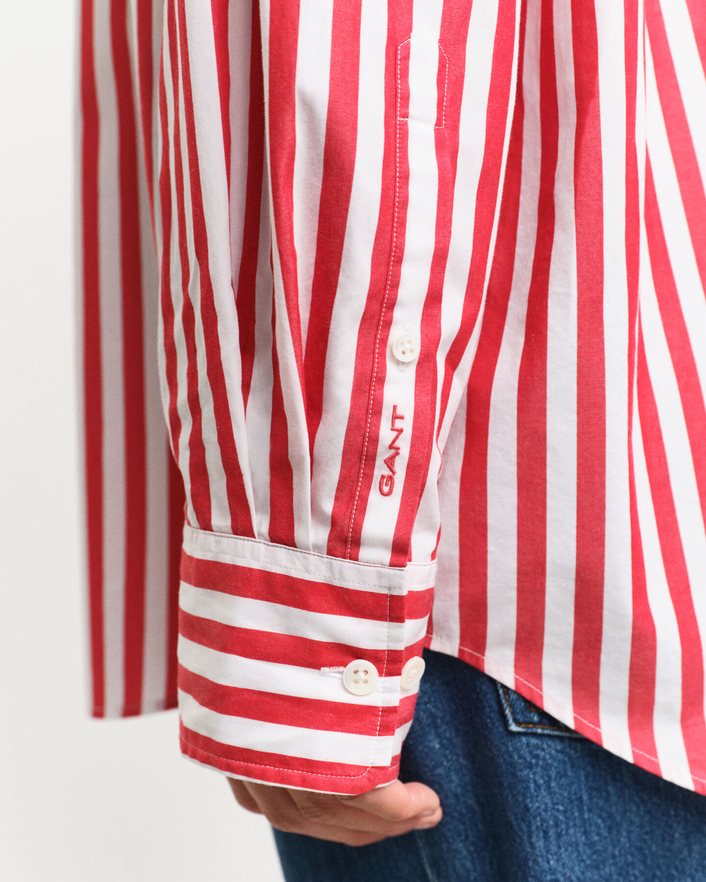 Oversized fit -mitoitettu raidallinen Classic-popliinipaita