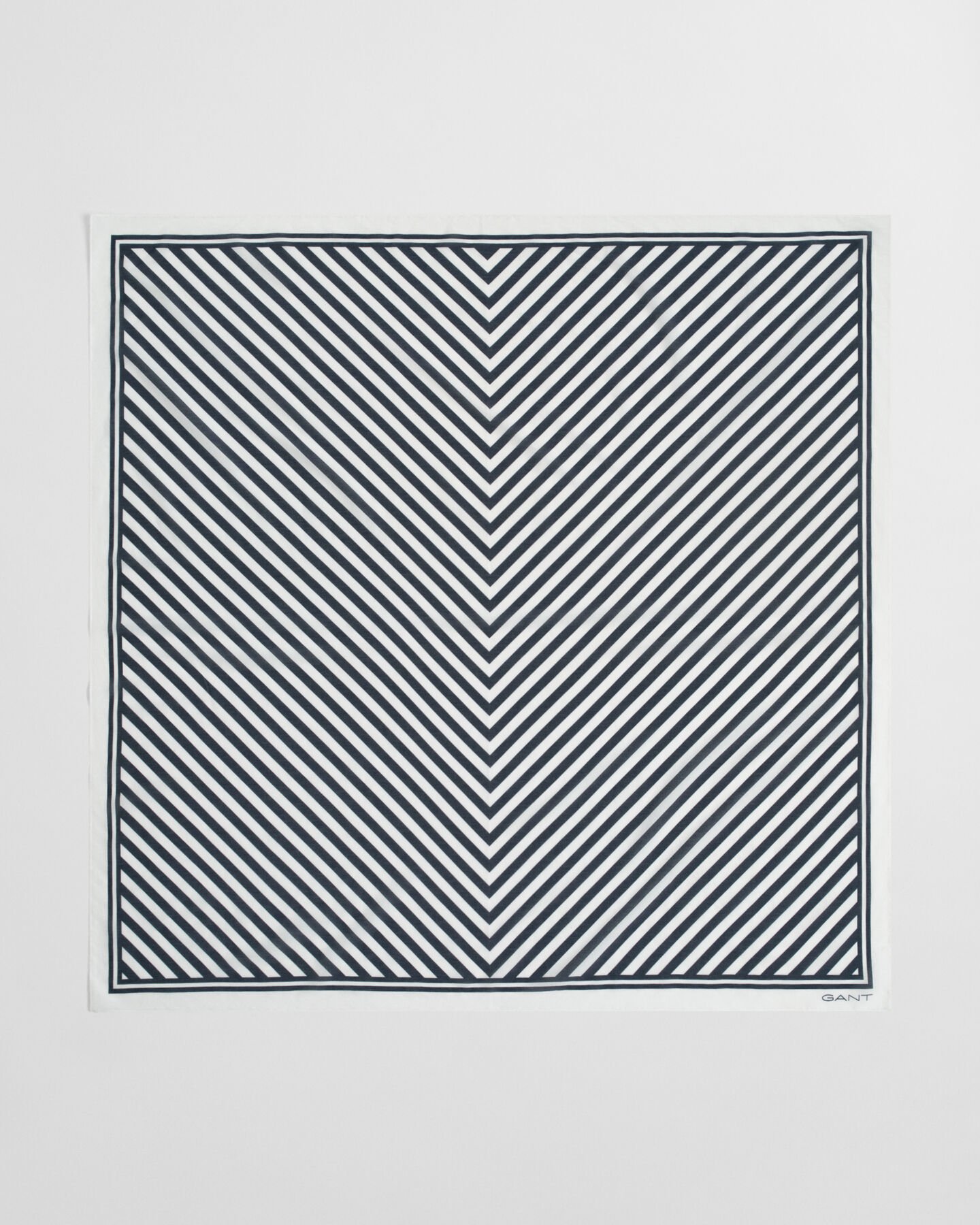 Chevron-printtisaronki