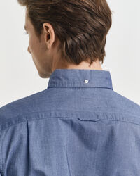 Slim fit ‑mitoitettu klassinen oxford-paita