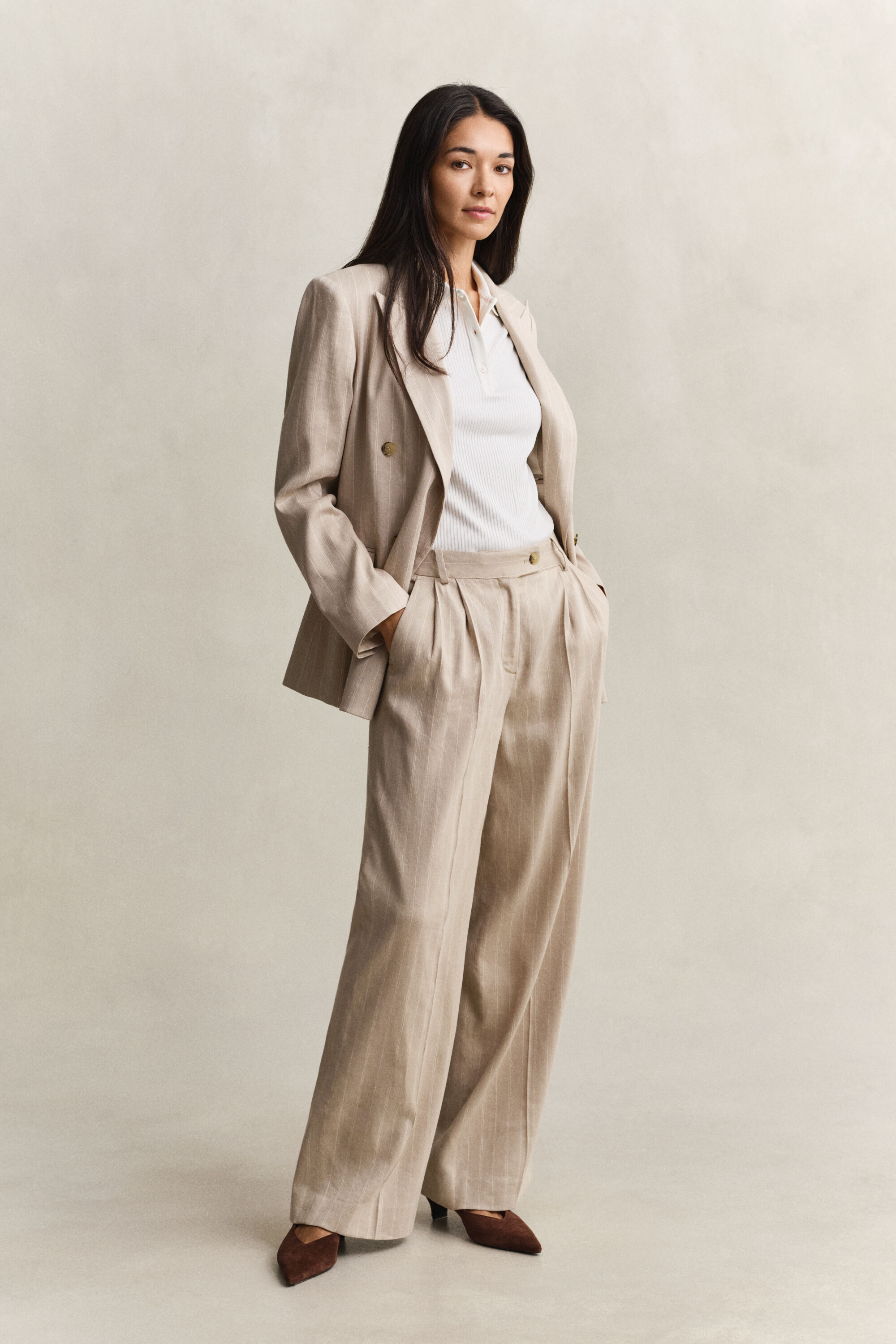 Pikeepaita joustinneuletta