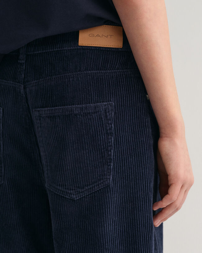 Teen Boys ‑malliston loose fit -mitoitetut vakosamettihousut