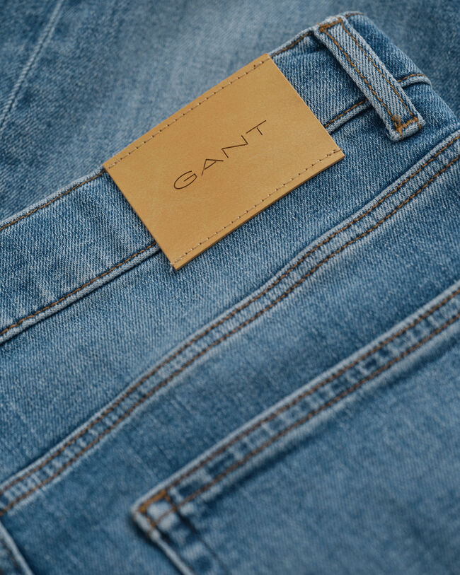 Teen Boys ‑malliston suorat farkut