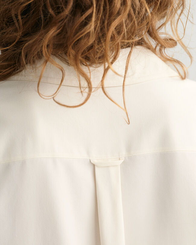 Relaxed fit -mitoitettu, pään yli sujautettava tunika