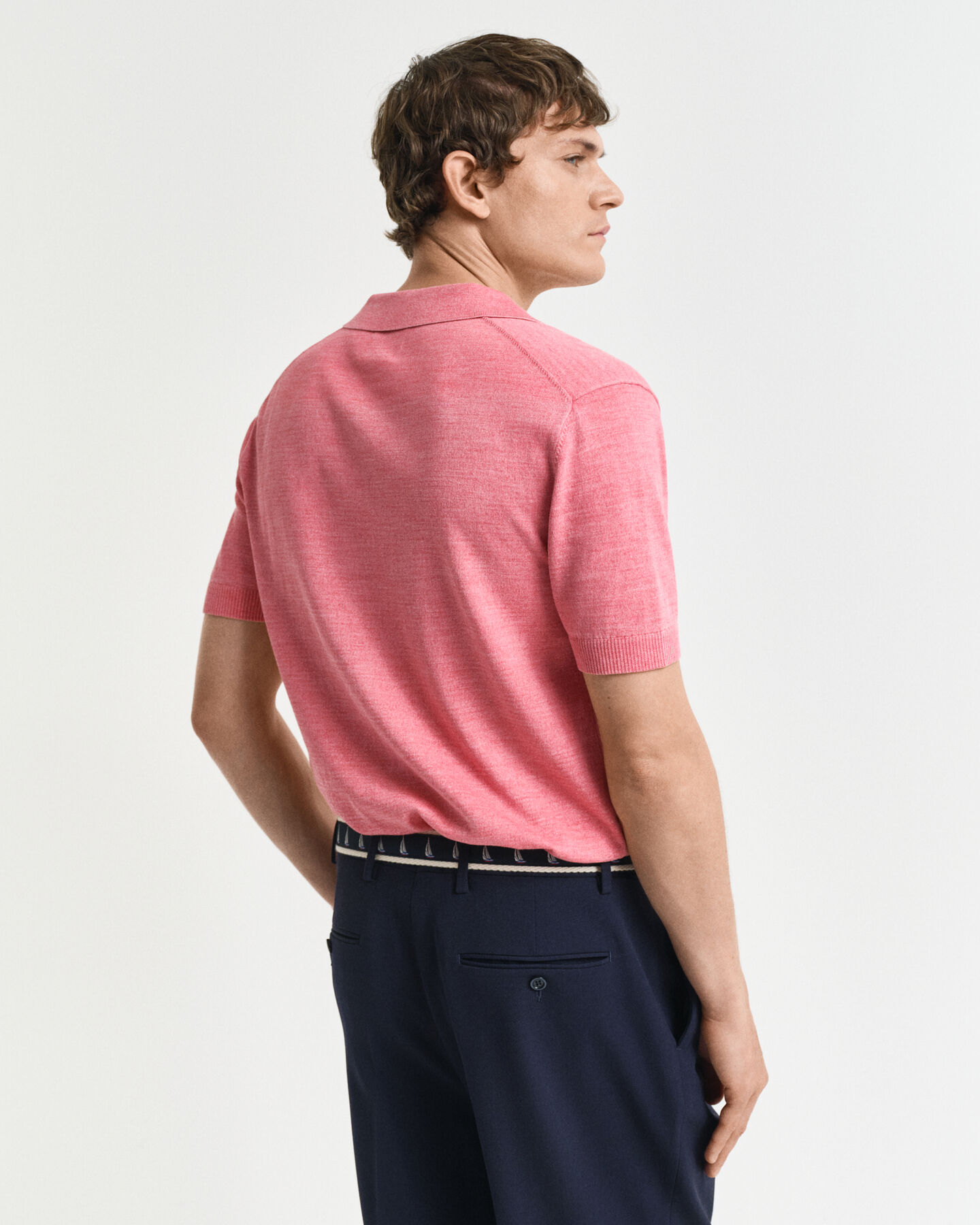 Lyhythihainen Sunfaded-pikeeneulepusero