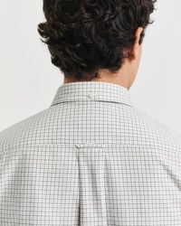 Regular fit ‑mitoitettu klassinen popliiniruutupaita