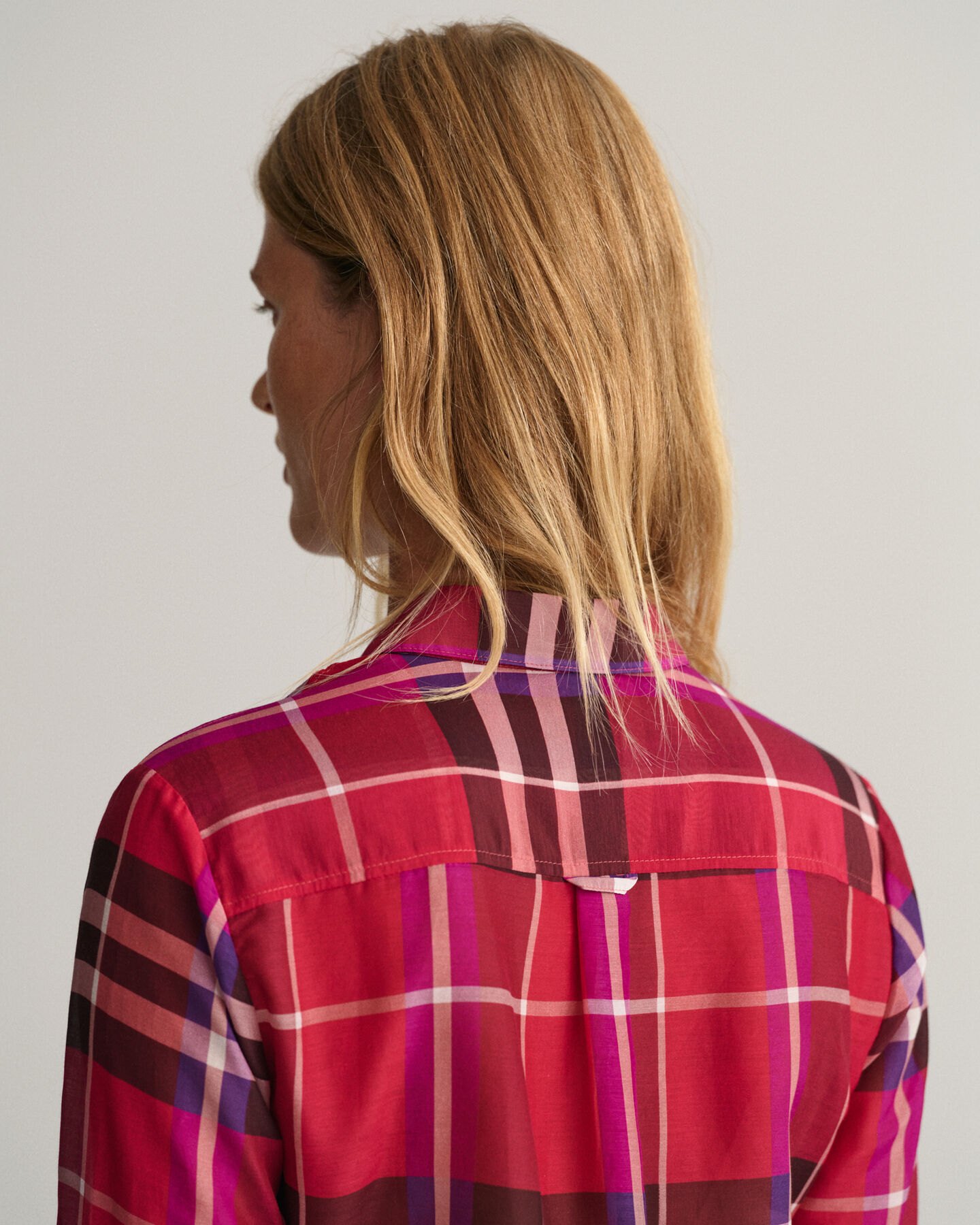 Regular fit ‑mitoitettu ruudullinen puuvilla-silkkipaita