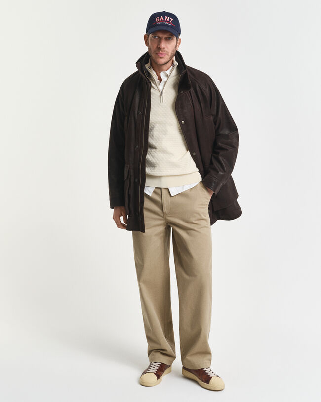 Kohopintainen neulepusero, vetoketjukaulus