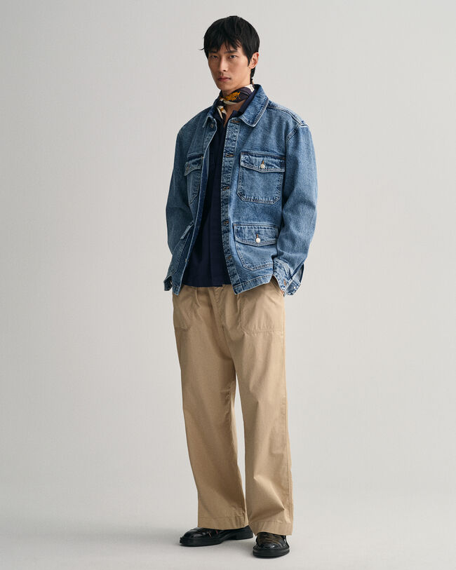 Relaxed fit ‑mitoitettu lyhythihainen utility-paita