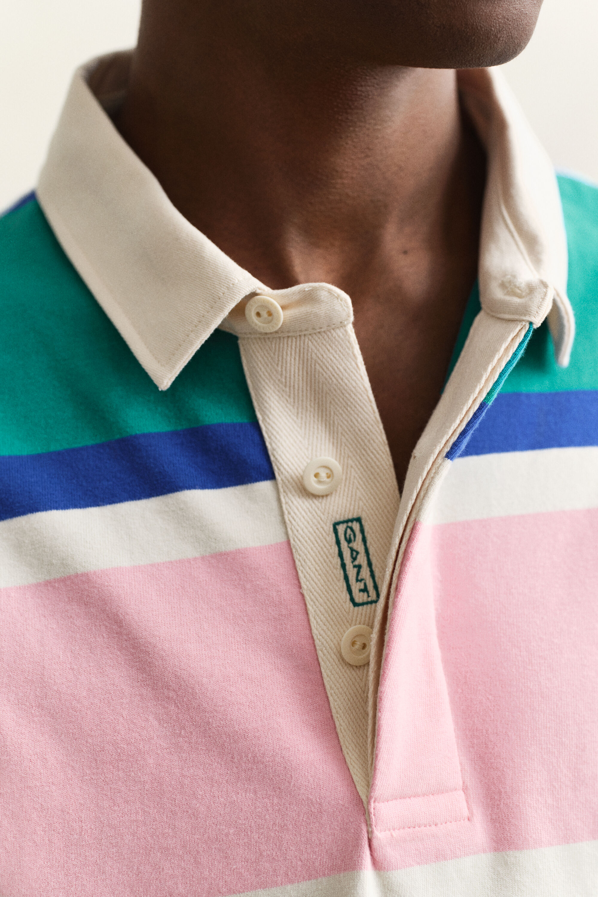 Leveäraitainen Rugger