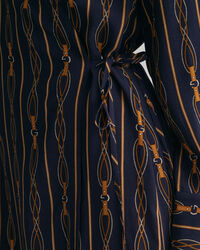 Regular fit ‑mitoitettu raidallinen Rope-kietaisumekko