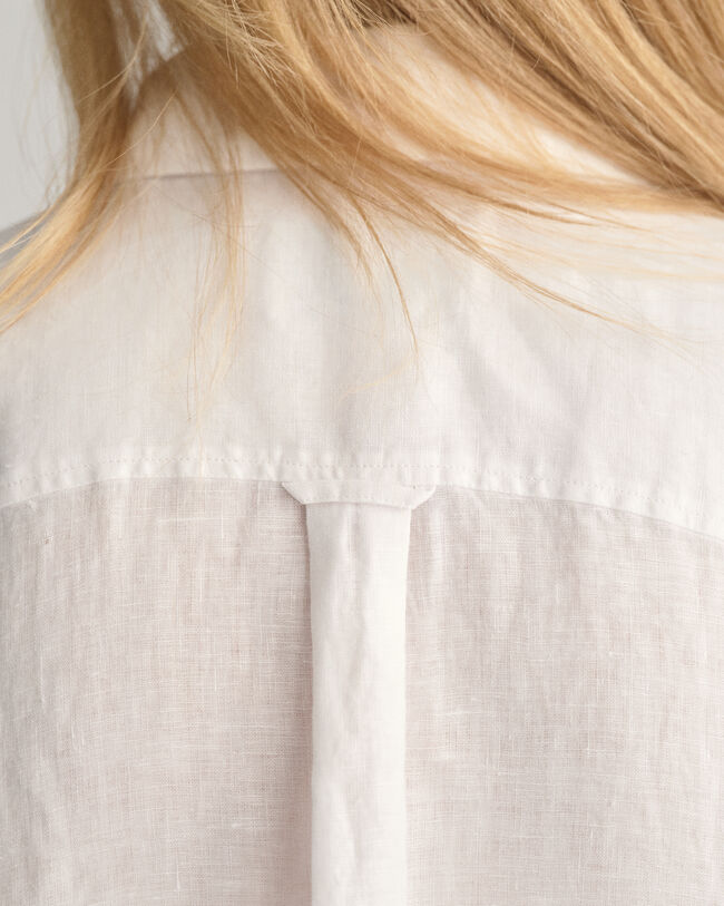 Relaxed fit ‑mitoitettu lyhythihainen pellavapaita