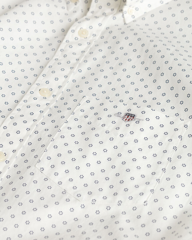 Regular fit ‑mitoitettu pikkukuvioinen paita