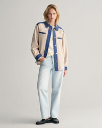 Ohut pyöreäkauluksellinen neulepusero