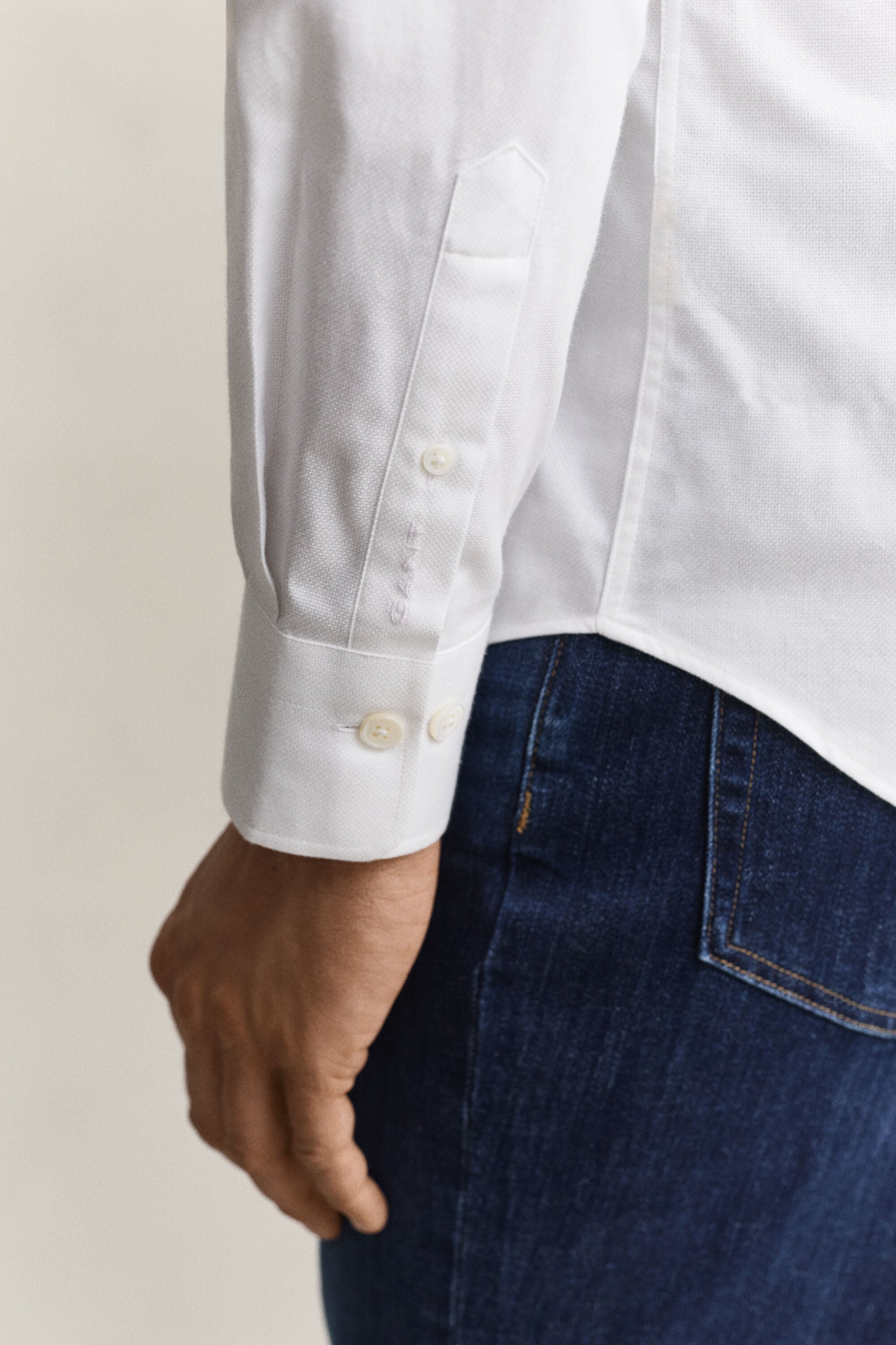Slim fit ‑mitoitettu kauluspaita