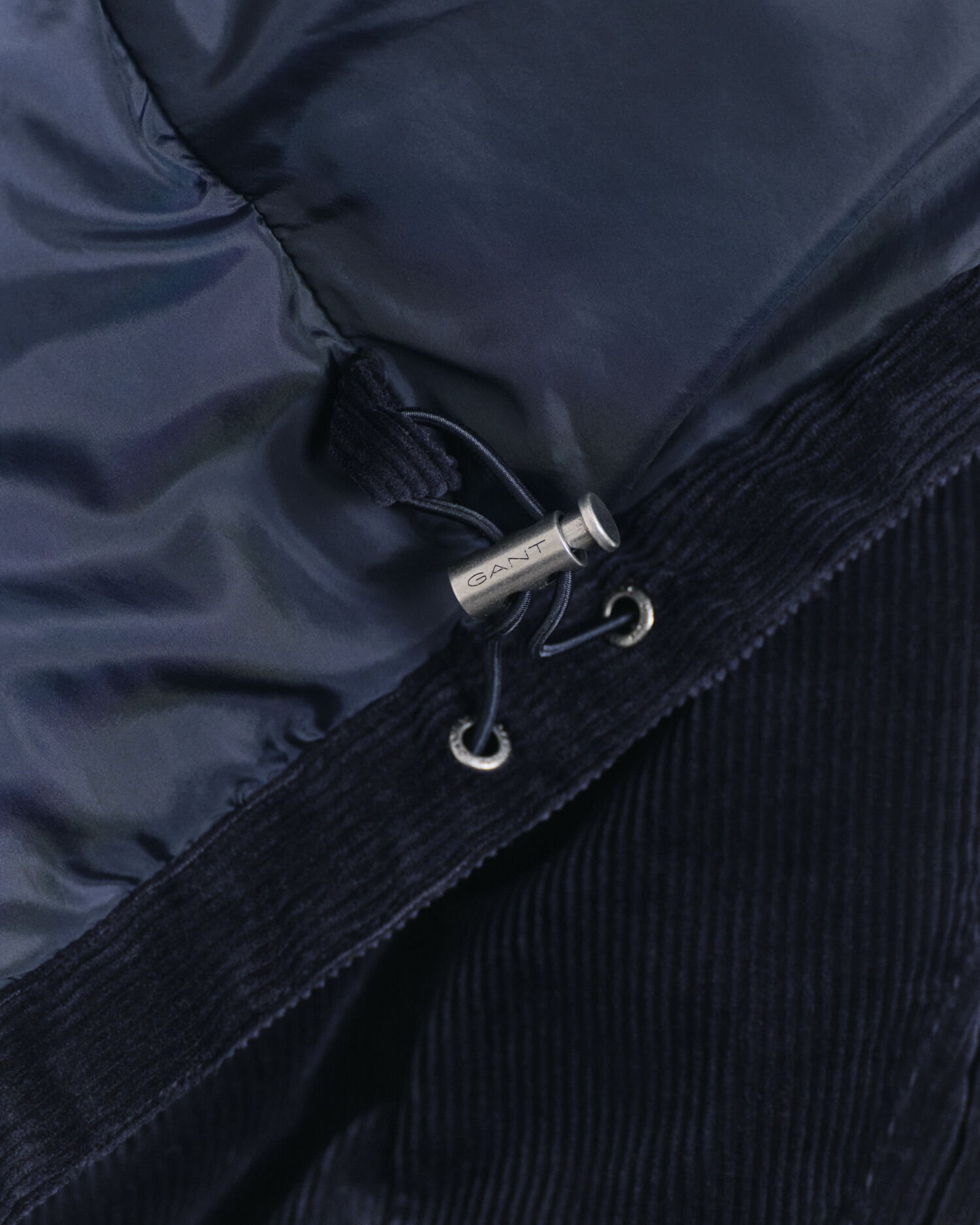 Vakosamettinen toppatakki