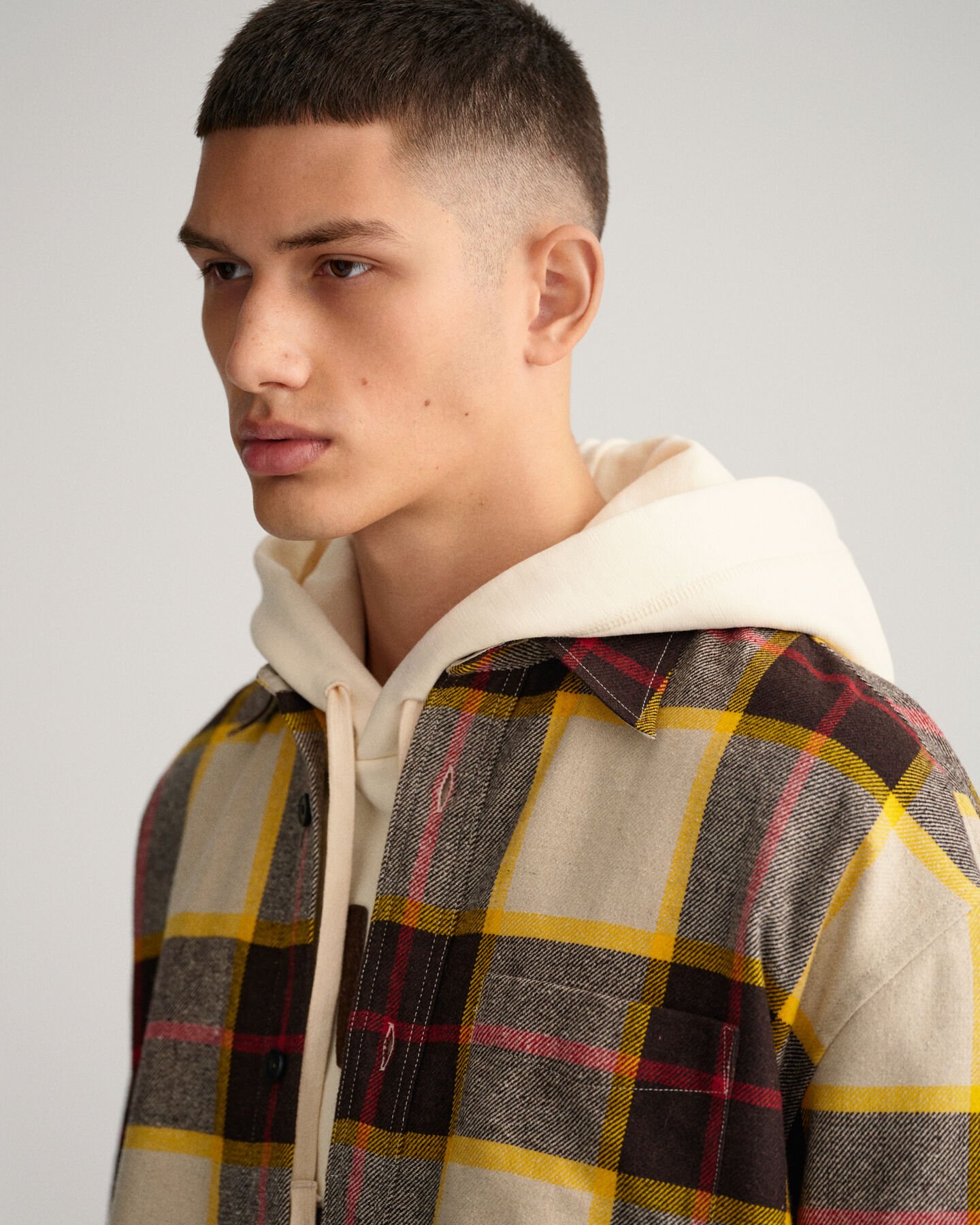 Villakankainen ruudullinen päällyspaita