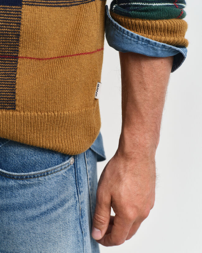 Ruudullinen neule, py&ouml;re&auml; p&auml;&auml;ntie