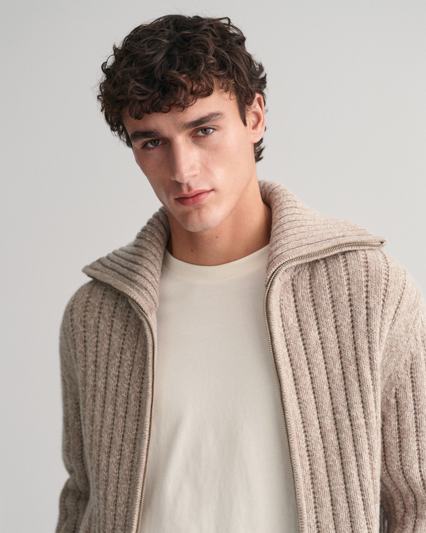 Vetoketjullinen villatakki