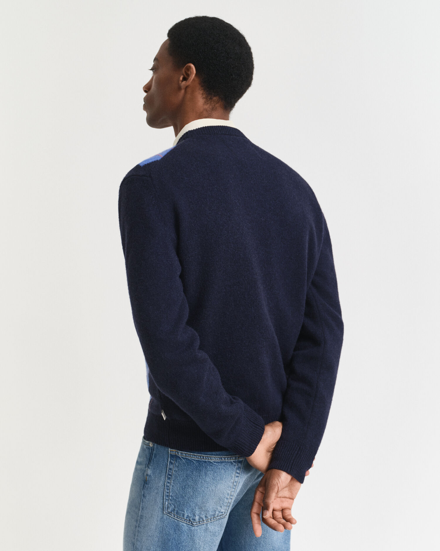 Argyle-neulepusero, pyöreä pääntie