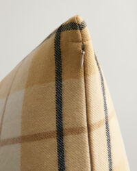 Tyynynpäällinen erittäin hienosta merinovillasta