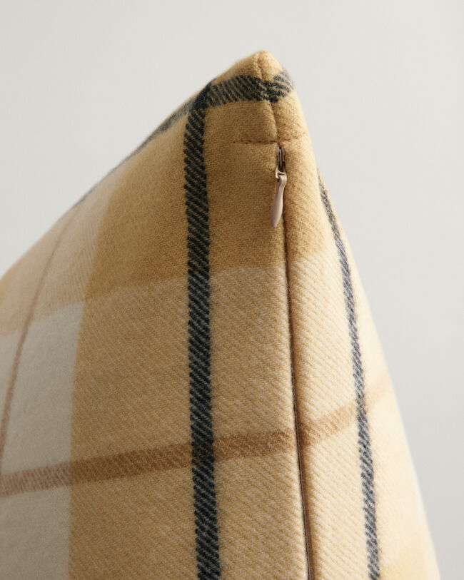 Tyynynpäällinen erittäin hienosta merinovillasta