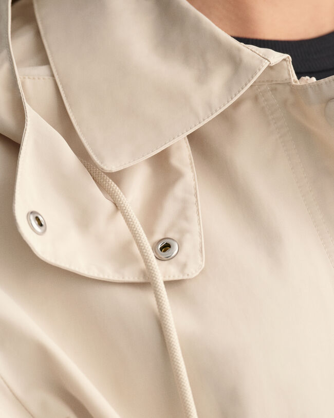 Tuulenpit&auml;v&auml; autotakki