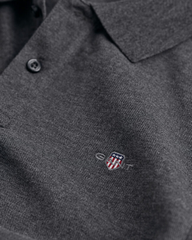 Regular fit -mitoitettu Shield-pikeepaita