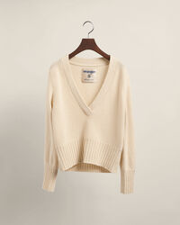 Wrangler x GANT ‑malliston Varsity-ka&scaron;mirsekoiteneule v-p&auml;&auml;ntiell&auml;