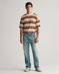 Loose fit ‑mitoitetut farkut