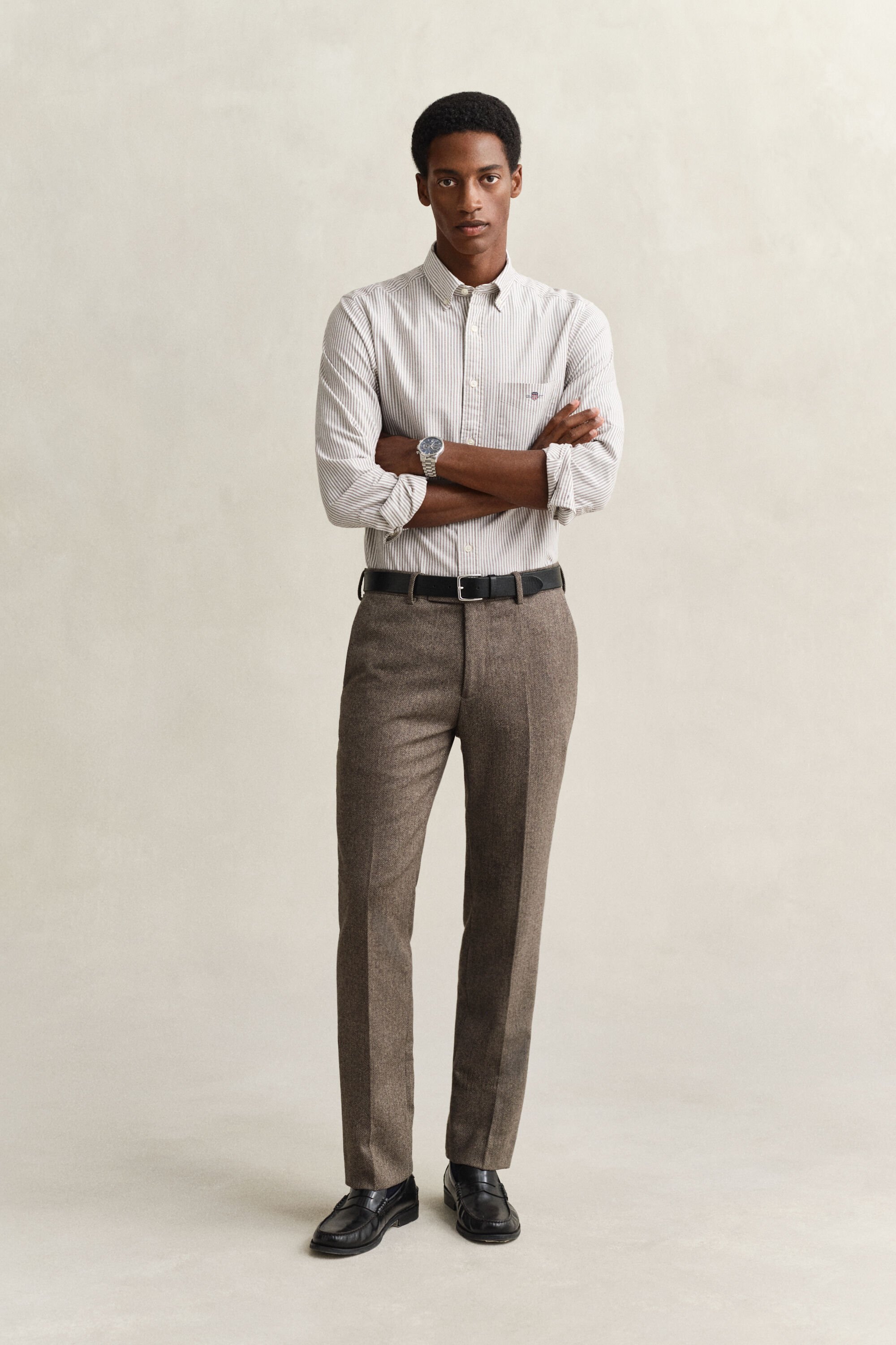 Klassinen pystyraidallinen oxford-paita