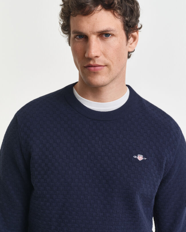 Kohopintainen neulepusero, pyöreä pääntie