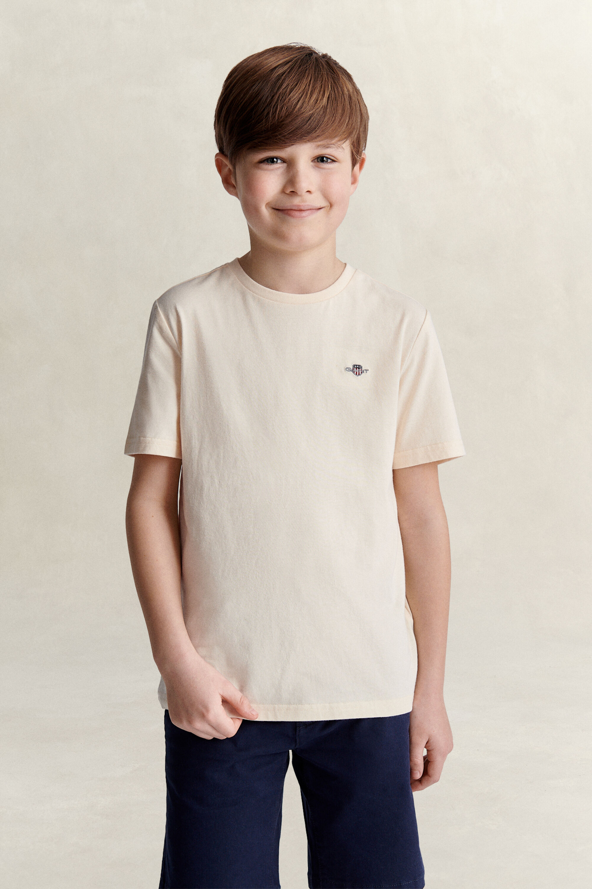Teens-malliston Shield-t‑paita